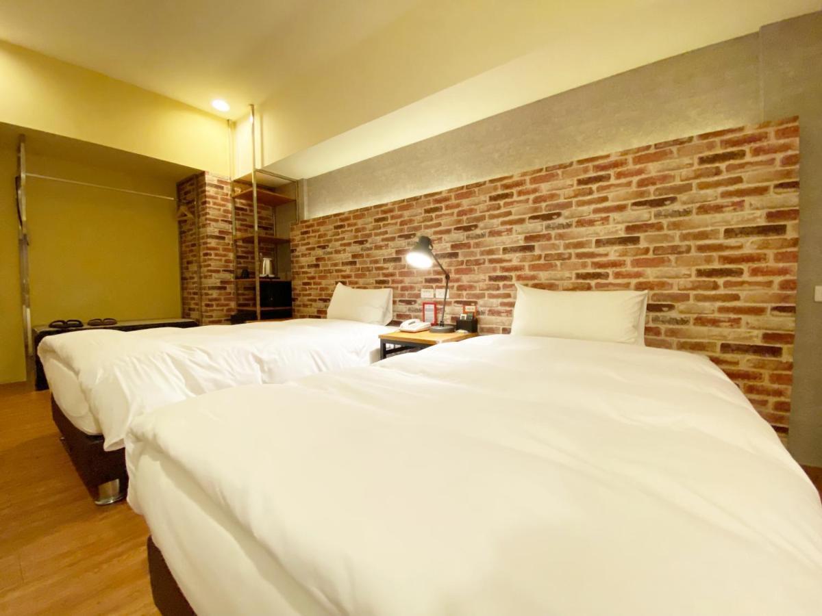 Taichung Old F Hotel エクステリア 写真