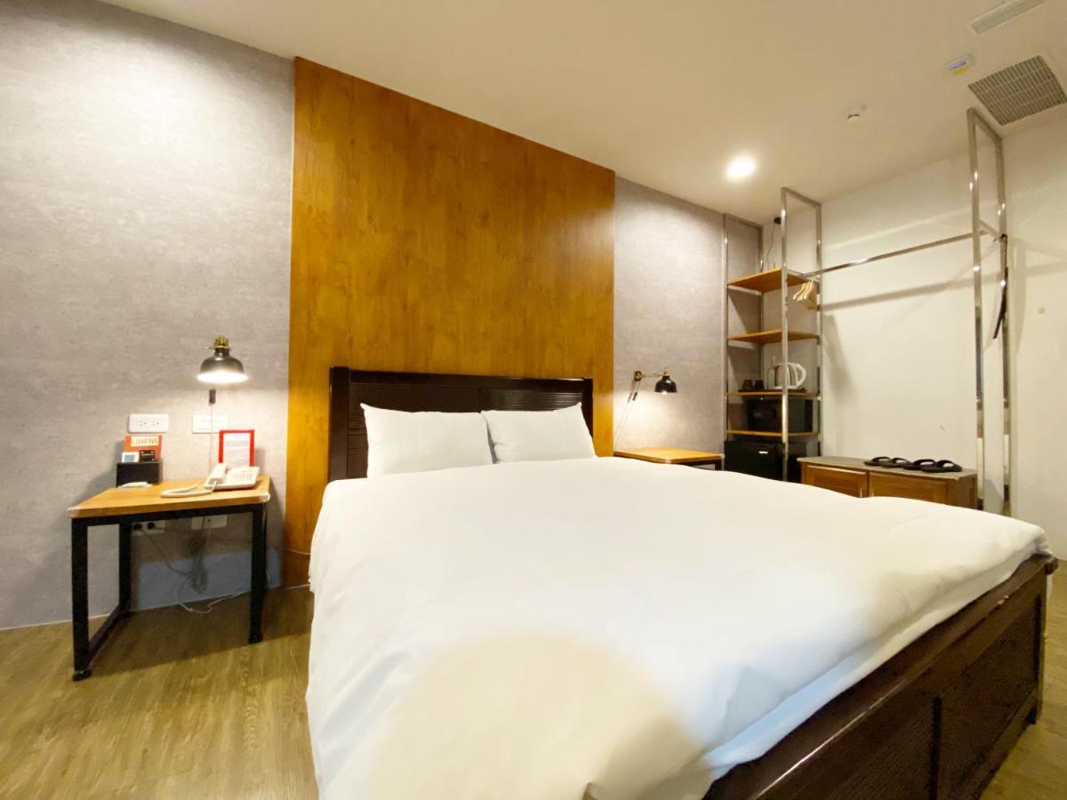 Taichung Old F Hotel エクステリア 写真