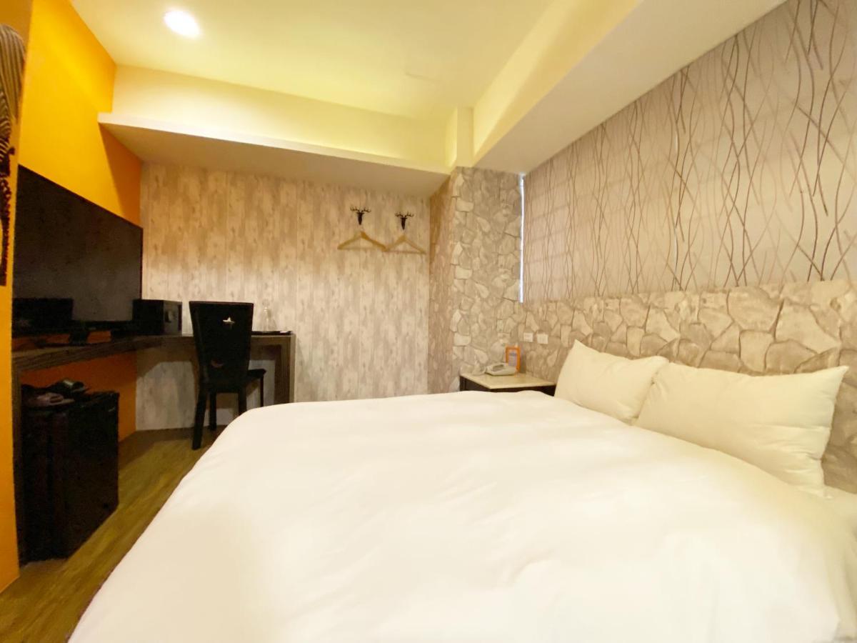 Taichung Old F Hotel エクステリア 写真
