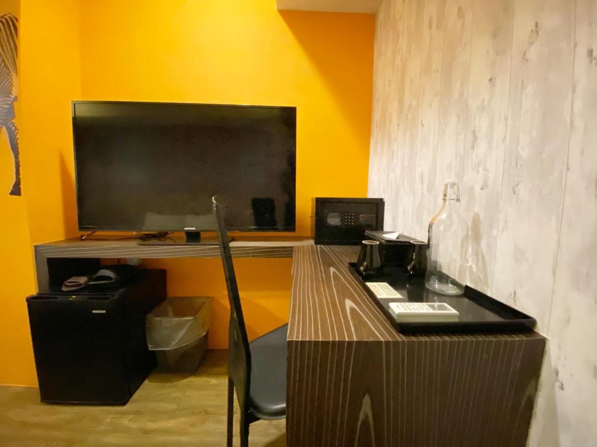 Taichung Old F Hotel エクステリア 写真